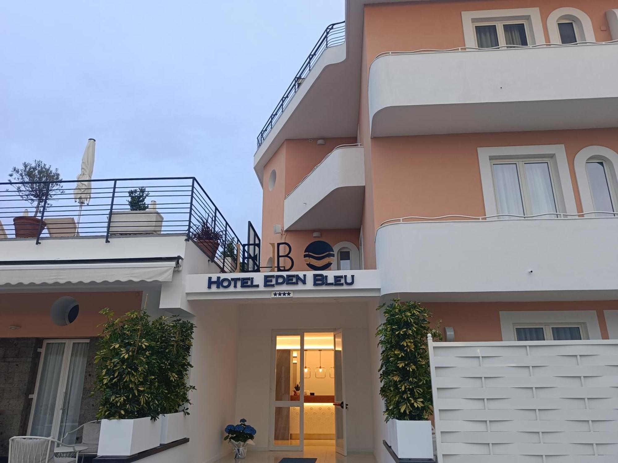 Eden Bleu Hotel Vico Equense Eksteriør billede