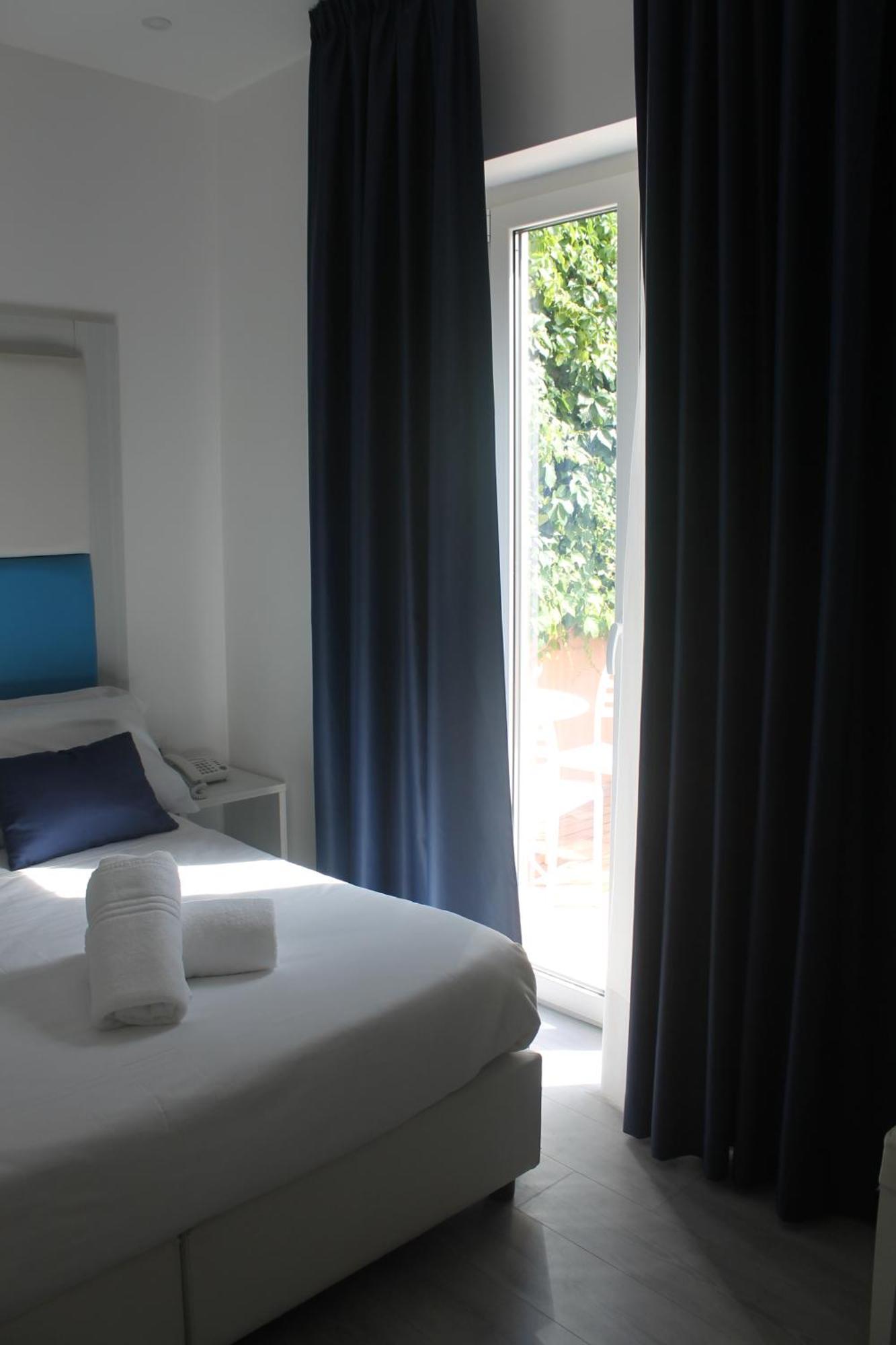 Eden Bleu Hotel Vico Equense Eksteriør billede