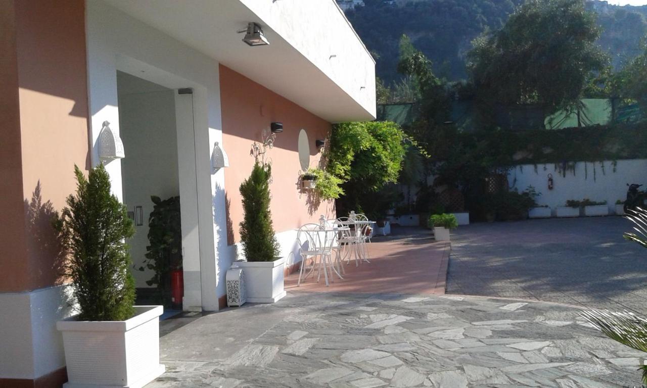 Eden Bleu Hotel Vico Equense Eksteriør billede